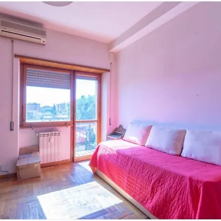 Graziosi Nord Con Parcheggio, Minimo 3 Notti, 15 Minuti Dal Centro Con Tram Apartment Florence